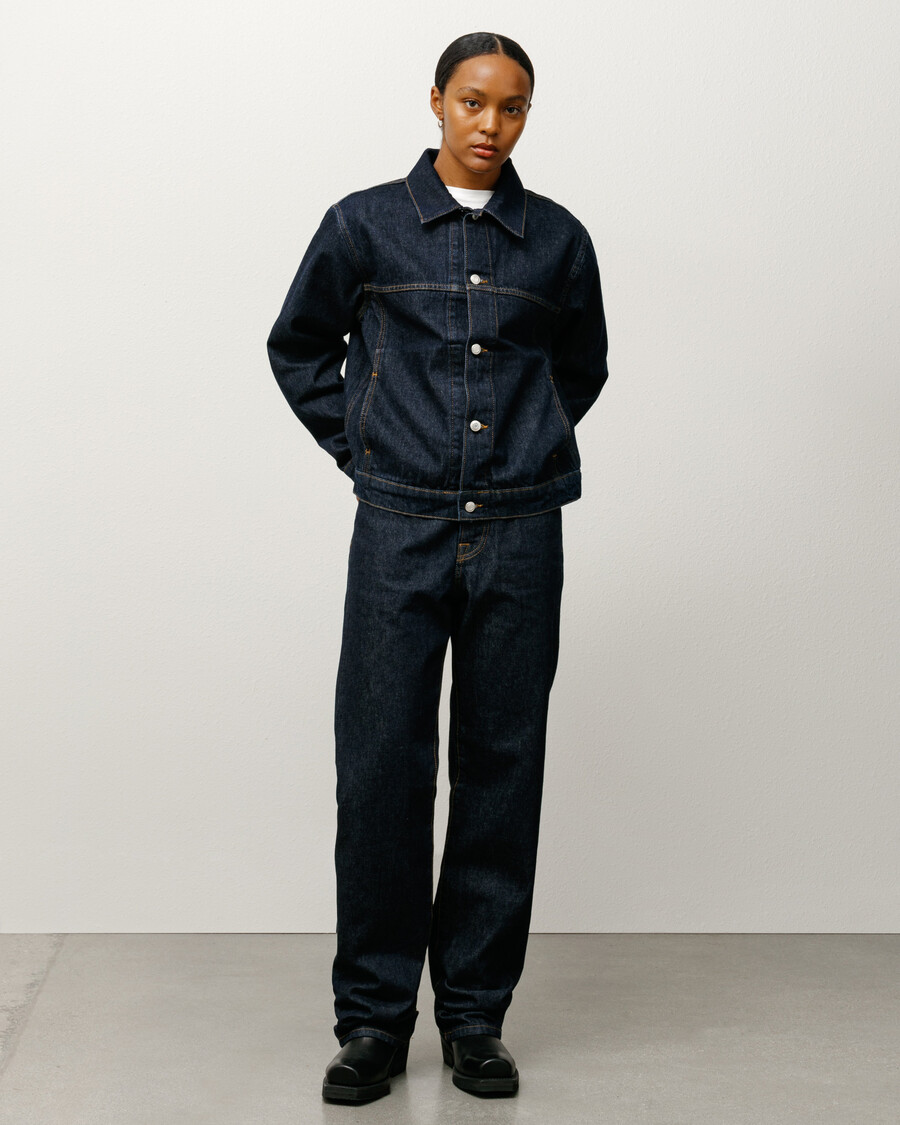 truckerjacke aus denim