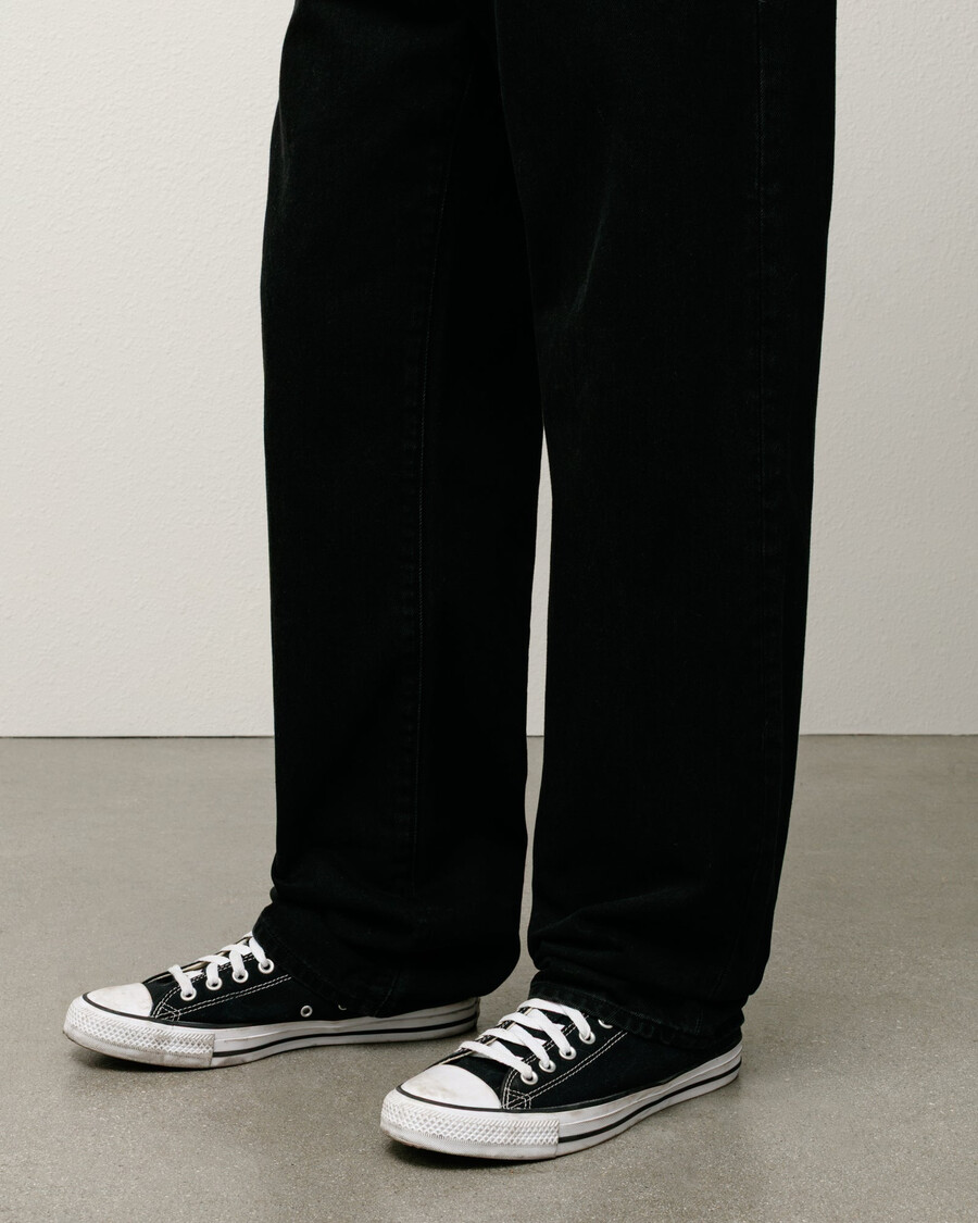 neuer klassischer jeans-denim
