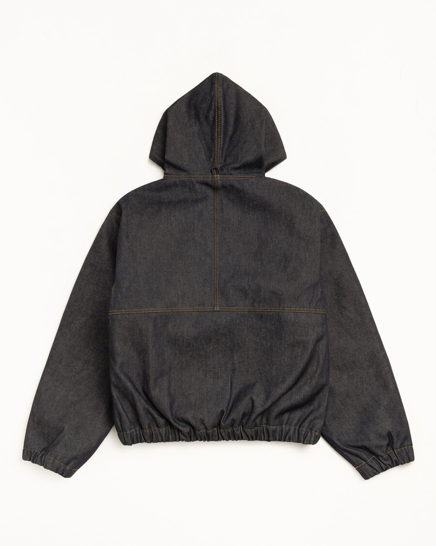 isolierte arbeitsjacke aus raw denim