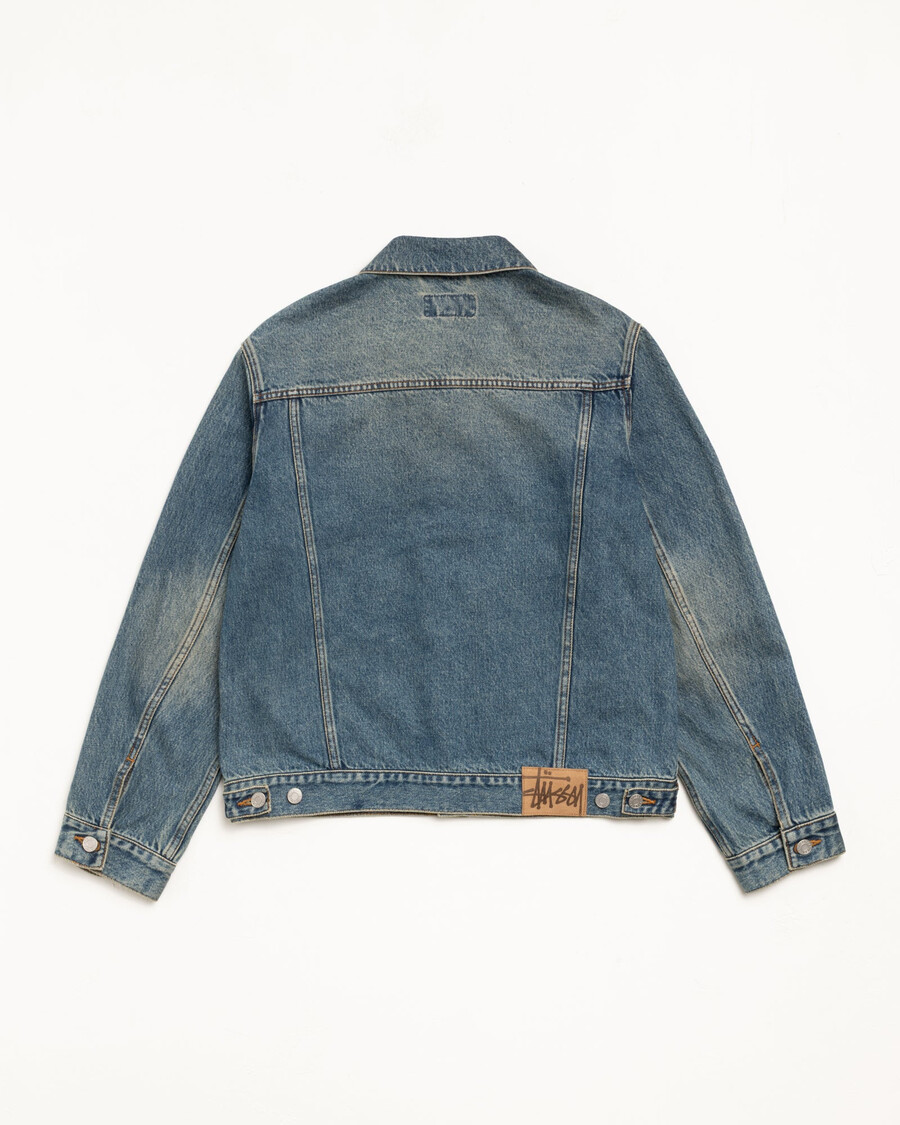 truckerjacke aus denim