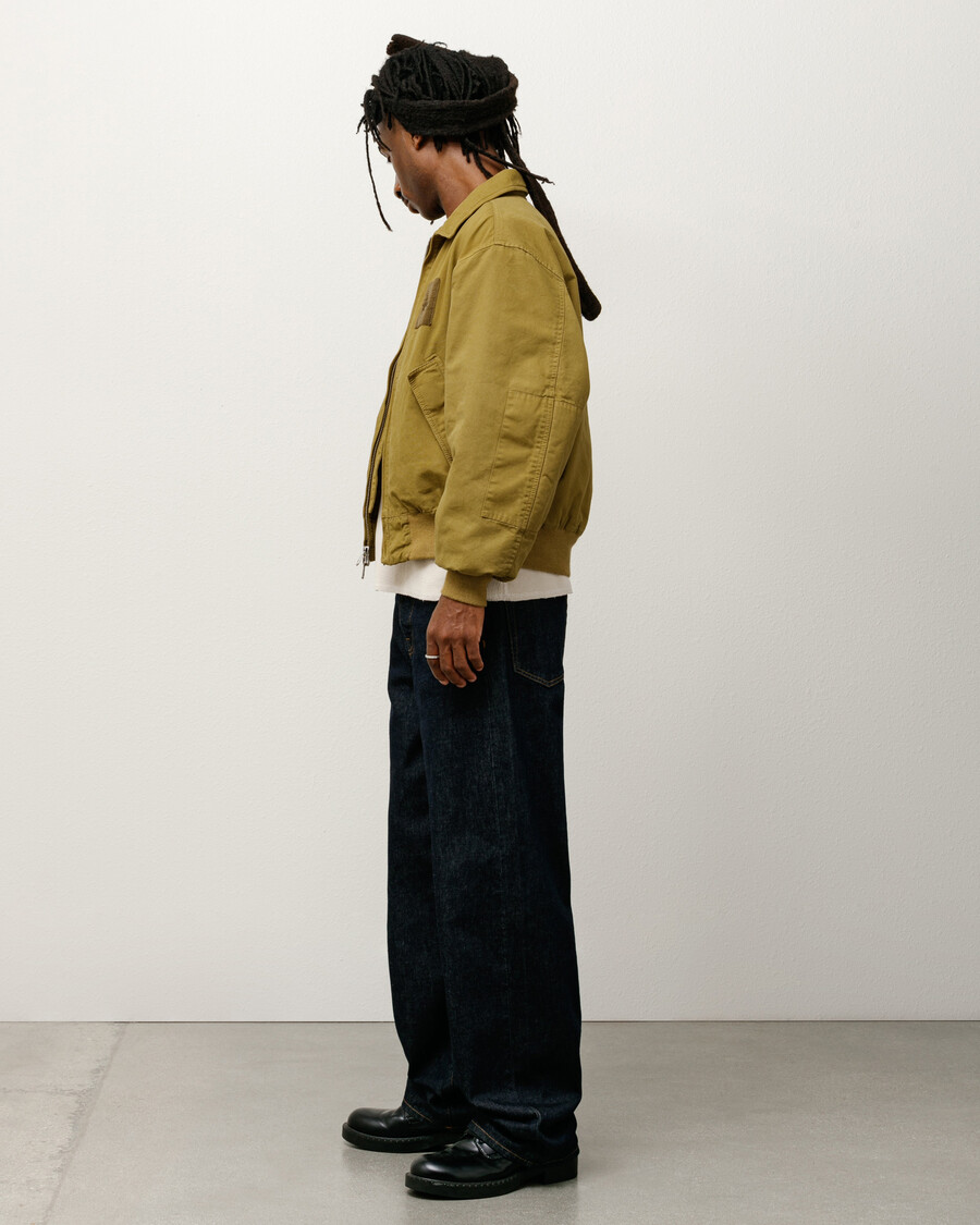 entspannte jeans aus denim