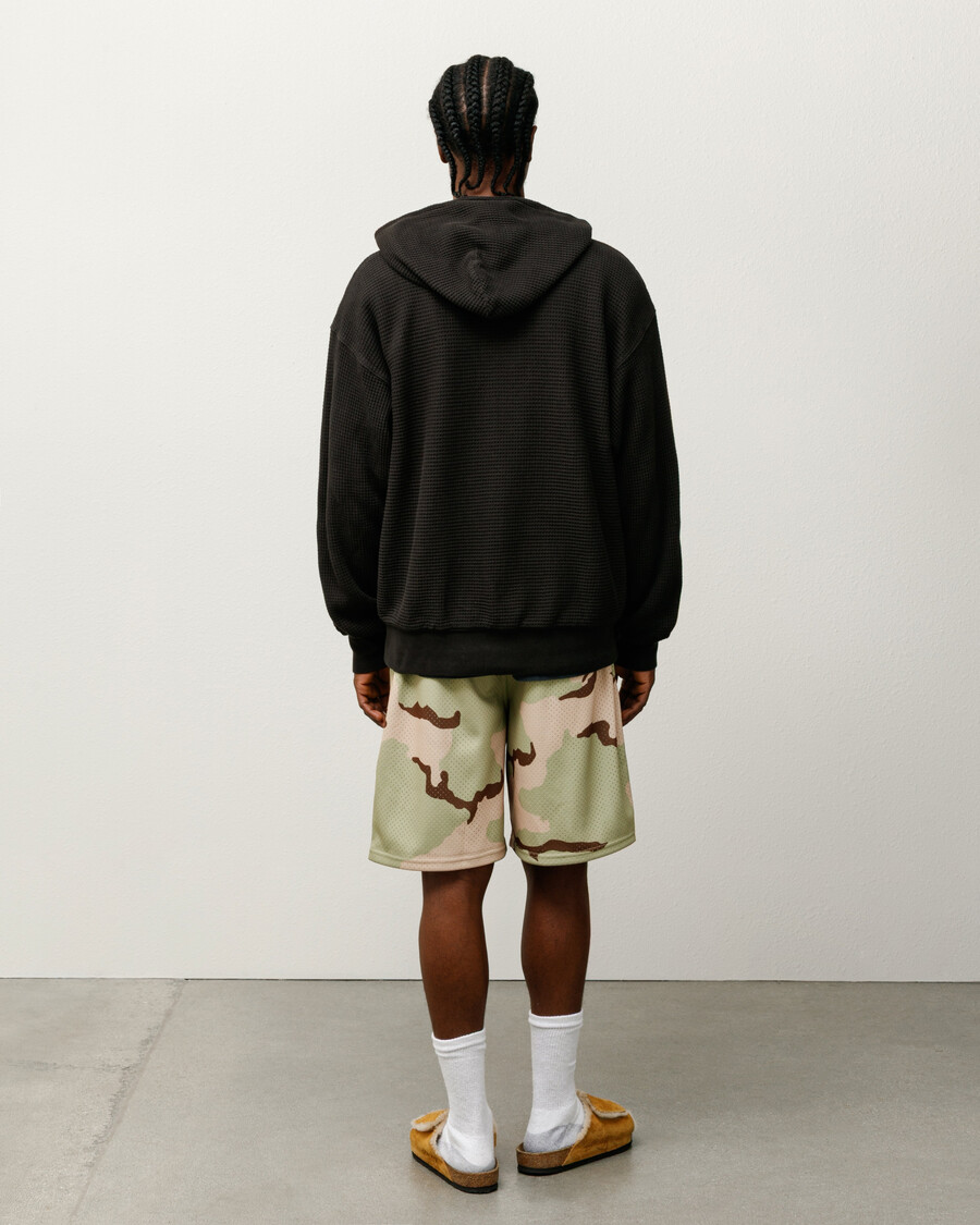 basic mesh short